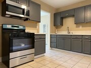 Photo - 574 N Wilson Ave Apartments Unit 574