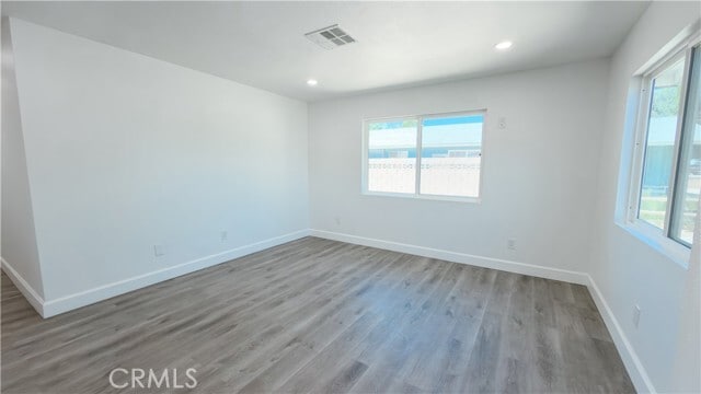 Photo - 45007 Logue Ct