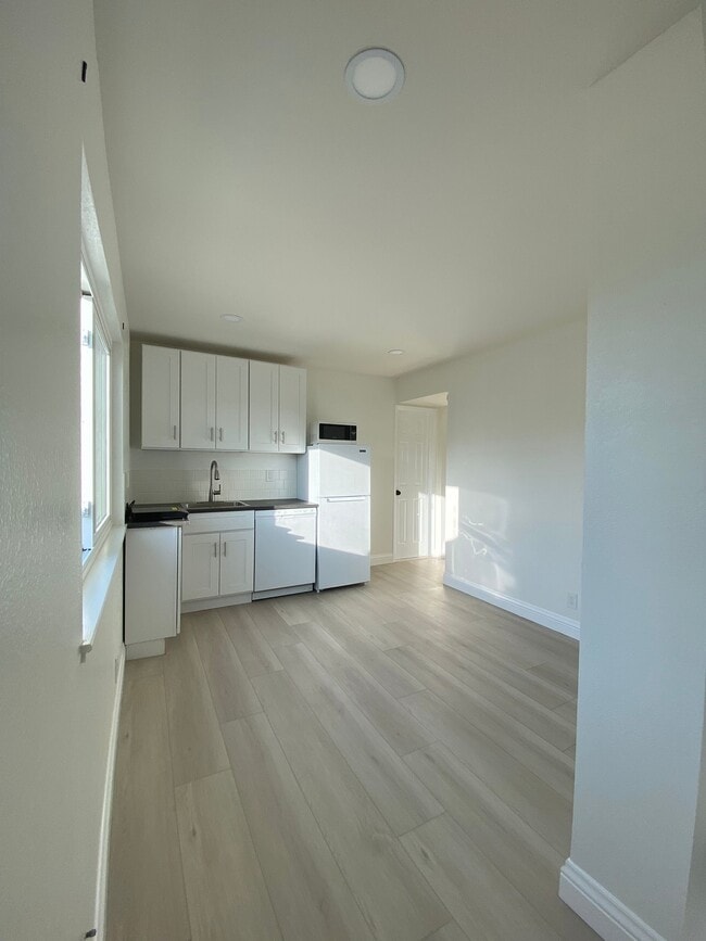 Photo - 26541 Avenida Veronica Unit #2