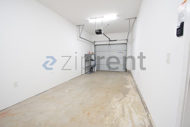 Photo - Unit