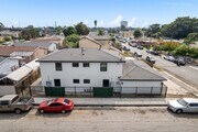 Photo - 1308 N Mulberry St Apartment