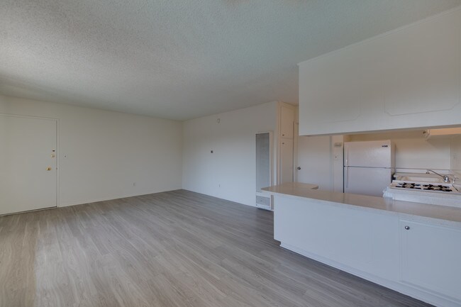 Photo - Encino Verde Apartments