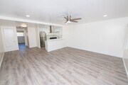 Photo - 325 Compton St Apartment Unit B
