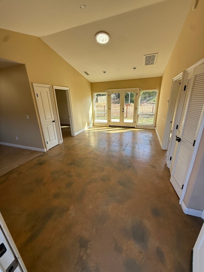 Photo - 7908 Faraway Ln