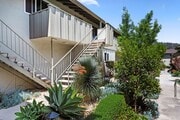 Photo - The perfect upstairs location down town Sa... House