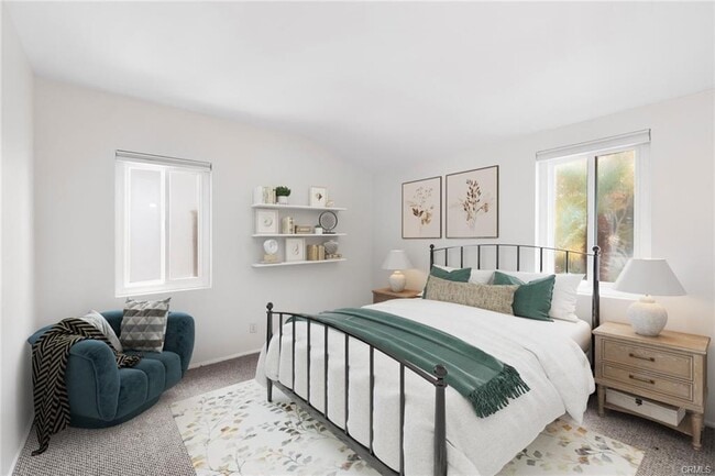 Building Photo - 210 Via Ithaca