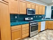 Photo - Spacious 3 Bed 2.5 Bath with a loft Ventura home