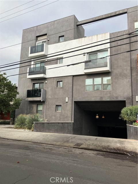 Photo - 11925 Kling St Unit 101