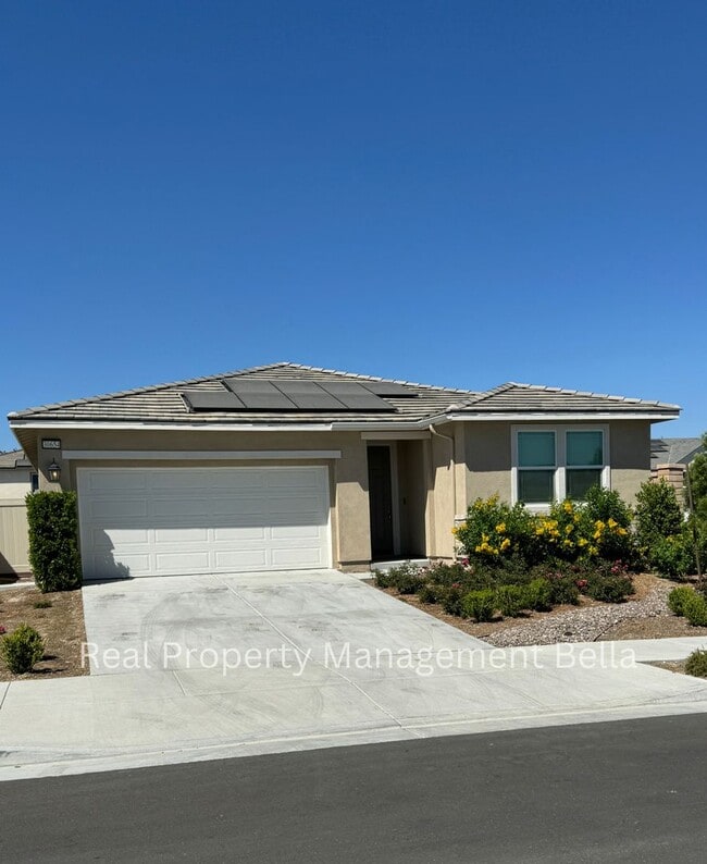 Beautiful Corner-Lot Home with Open Floor ... - Beautiful Corner-Lot Home with Open Floor ...