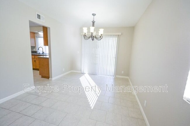 Photo - 1170 Novato Dr