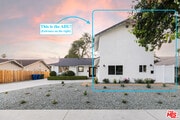 Photo - 8337 Gladbeck Ave