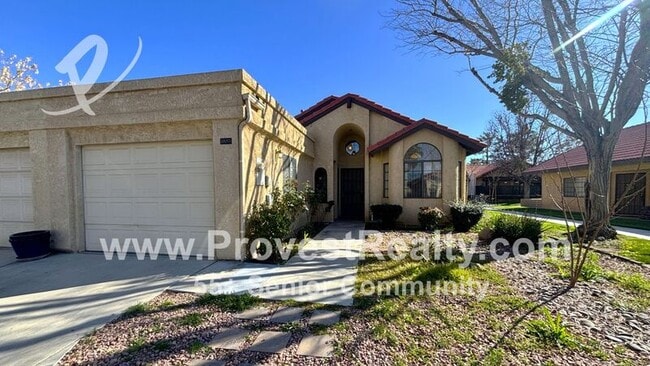 Photo - 19053 Elm Dr