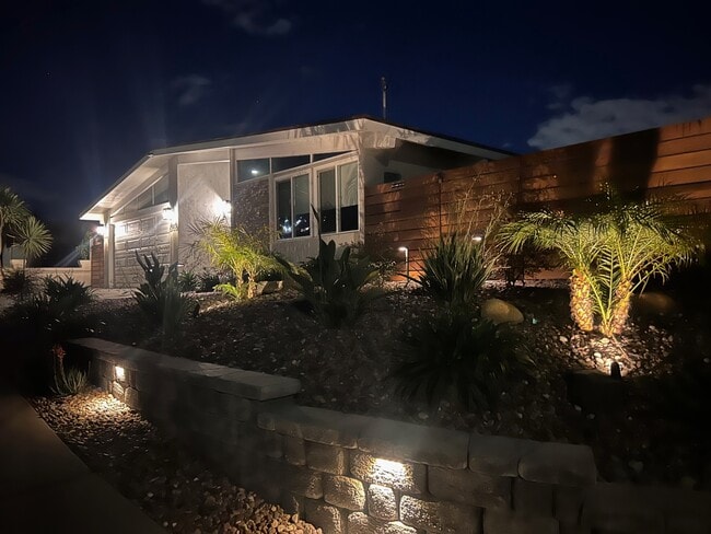 Photo - 2503 Aster St