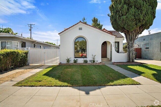 Building Photo - 6109 Falcon Ave Rental