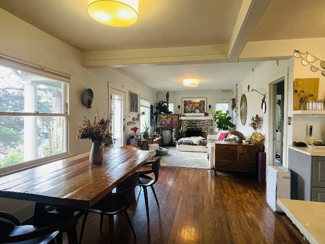 Photo - 1956 Phillips Way