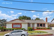 Photo - 490 Hale St