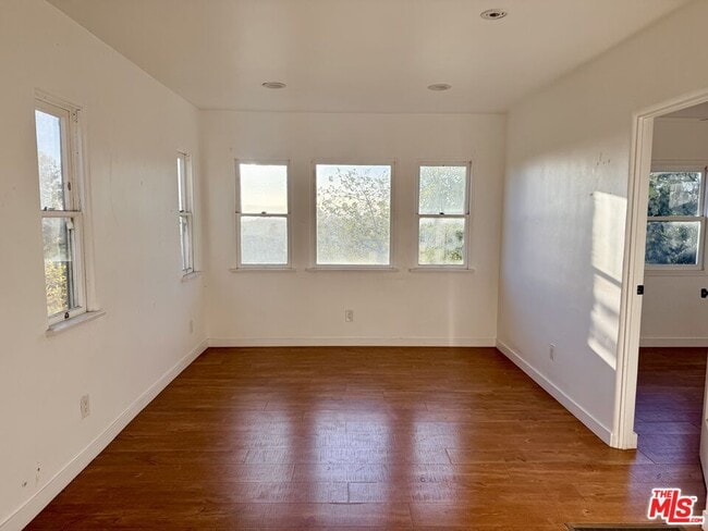 Photo - 1345 Quintero St