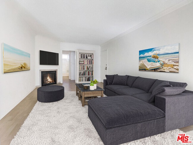 Photo - 1538 11th St Apartment Unit 3