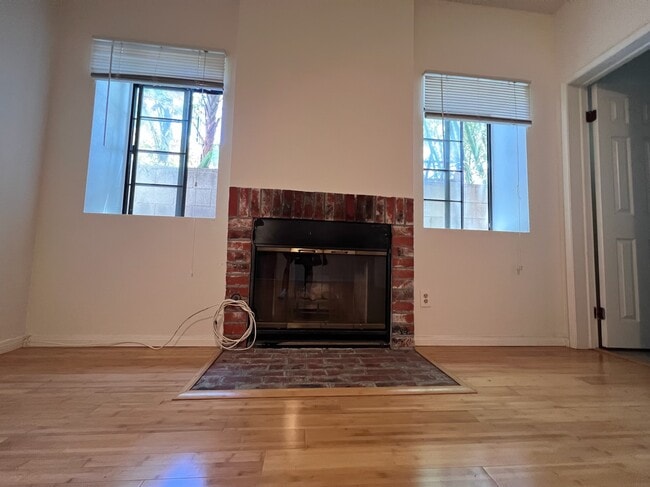 Photo - 4242 La Salle Ave Unit 4246 La Salle Ave. STUDIO