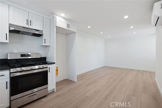 Photo - 13355 Erwin St