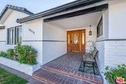 Photo - 5515 Longridge Ave
