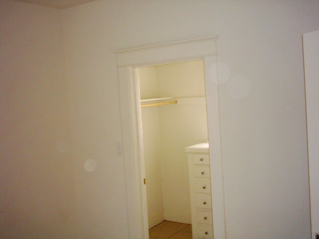 Photo - 1154 Cedar Ave Unit D