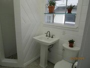Photo - 303 34th St