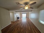 Photo - 15360 Saticoy St