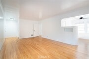 Photo - 265 N Swall Dr