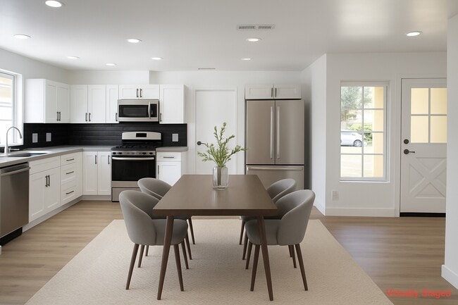 Kitchen Virtually Staged - 6221 Glide Ave