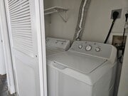Photo - 1 month off move in special. 2 bedroom 2 bath with in unit laundry in Hillcrest /North Park!