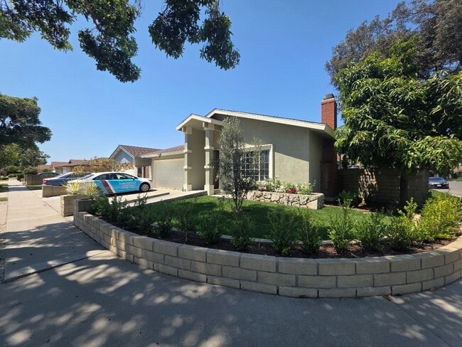 Building Photo - 12947 Arabella Pl