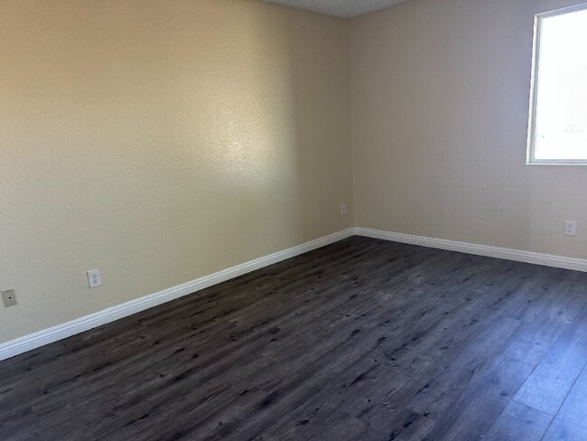 Photo - 1040 May Ln Unit 15