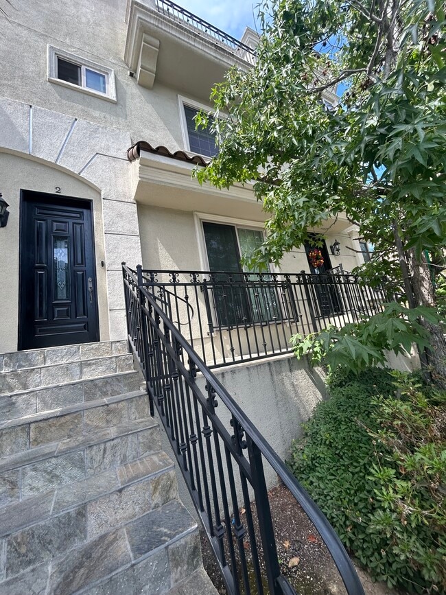 Photo - 3501 Tilden Ave Townhome
