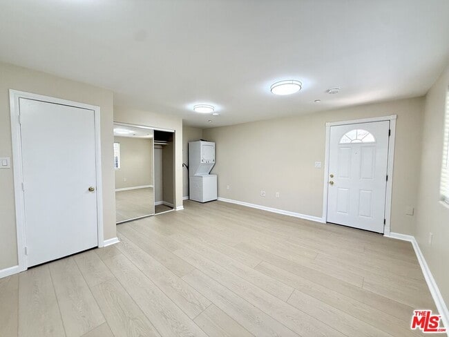 Photo - 364 N San Vicente Blvd Unit C