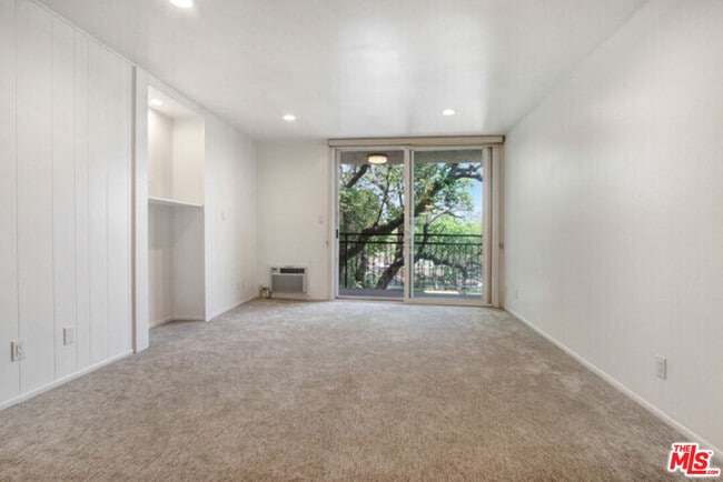 Photo - 1885 Veteran Ave Unit 208