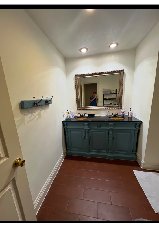 Photo - 29377 Maes St