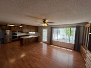 Photo - 1090 Foxenwood Dr