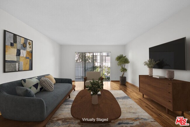 Building Photo - 824 S Shenandoah St Unit 2