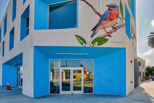 Photo - Catalina West Adams