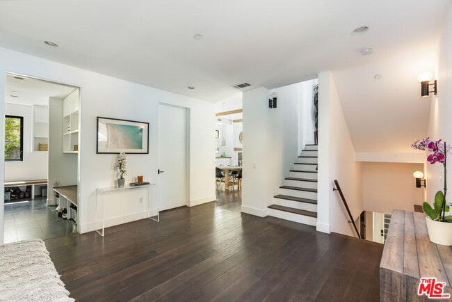 Photo - 2234 5th St