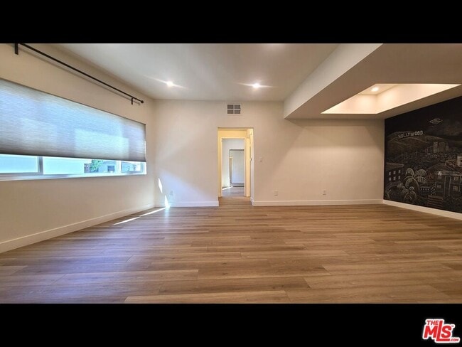 Photo - 1818 Glendon Ave