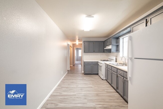 Photo - 106010 Wilmington Ave Unit 10610