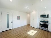 Photo - 10914 Columbus Ave Apartments Unit 4