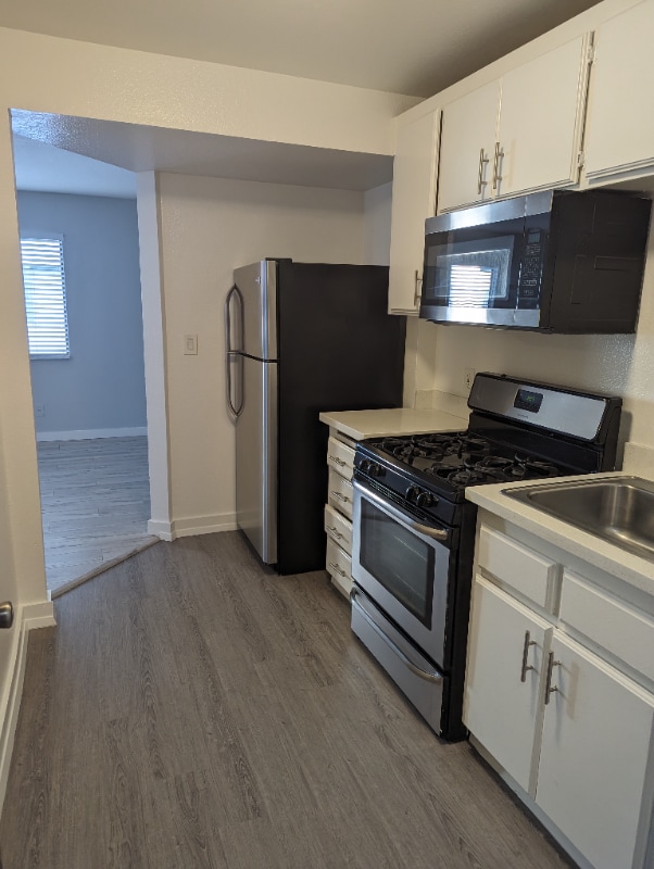 Photo - 7014 Lanewood Ave Unit 11