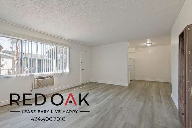 Building Photo - 3815 Baldwin Ave