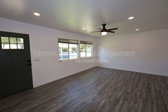 Photo - 102 Hoover Ave