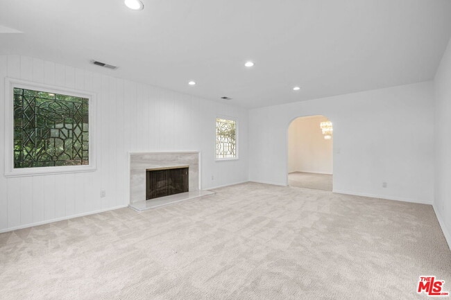 Photo - 10384 Northvale Rd