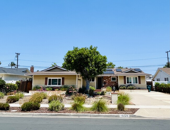 Photo - 18171 Beneta Way House