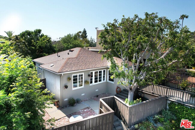 Photo - 1337 Westerly Terrace
